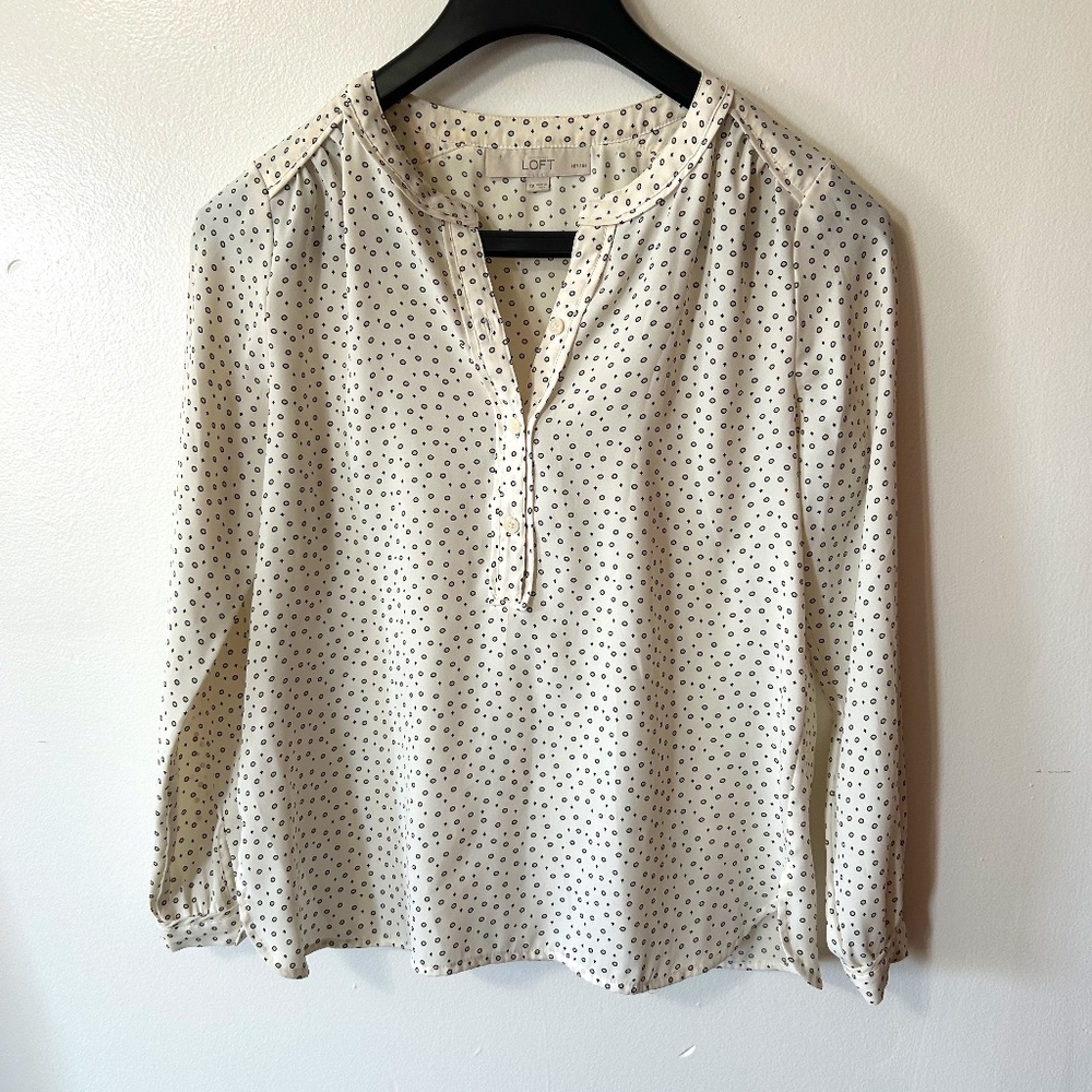 Ann Taylor Loft Cream Career Blouse Black/Tan Polka Dots Long Sleeve Button Up